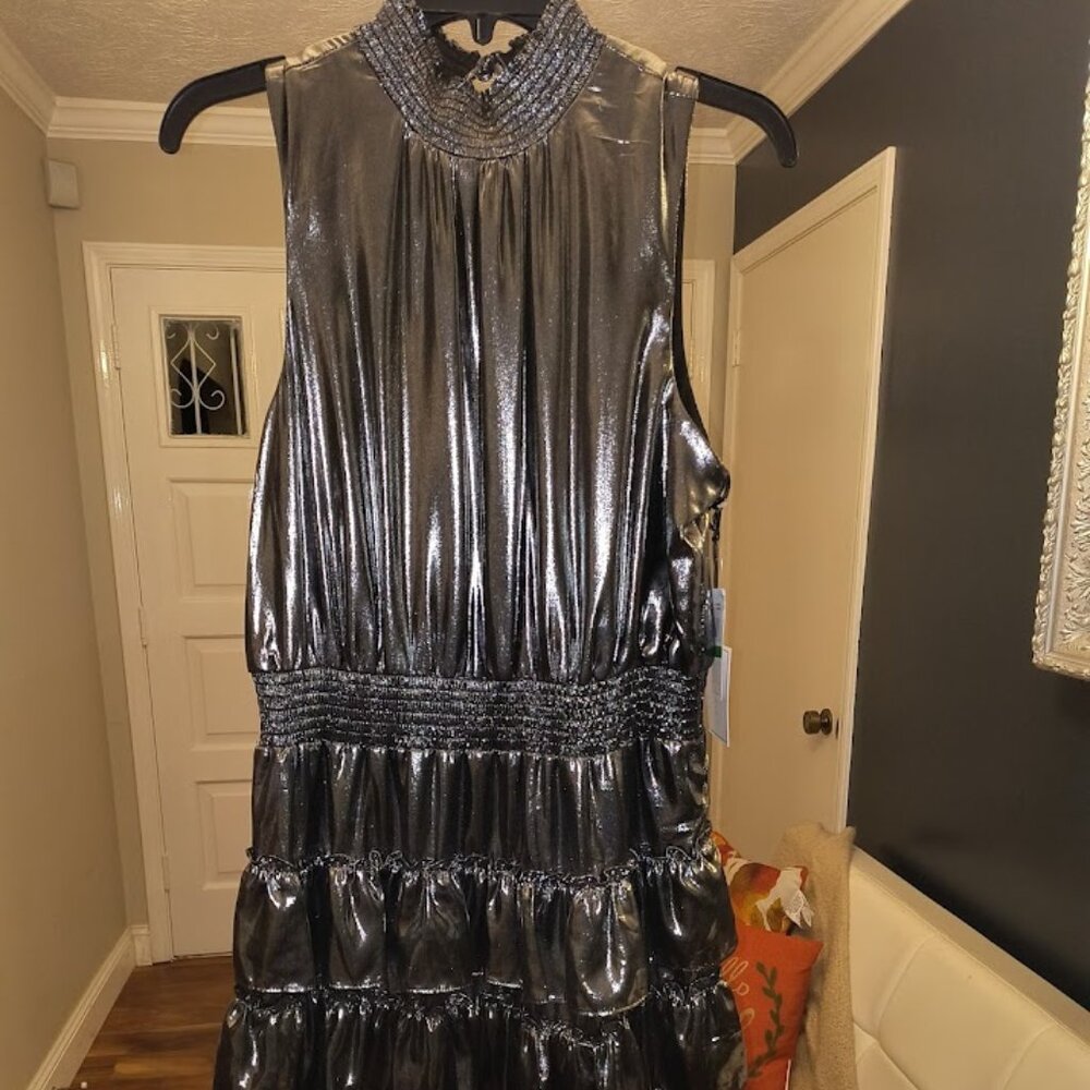 1 state metallic dress 1. State Women's Metallic Scoop Neck Shift Dress - Antique Bronze